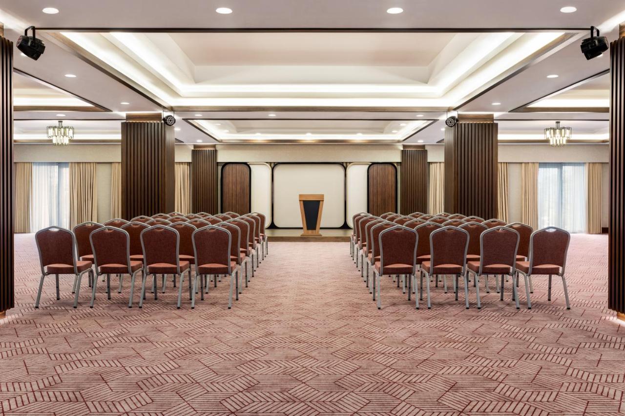 Hotel Wyndham Buchara Zewnętrze zdjęcie