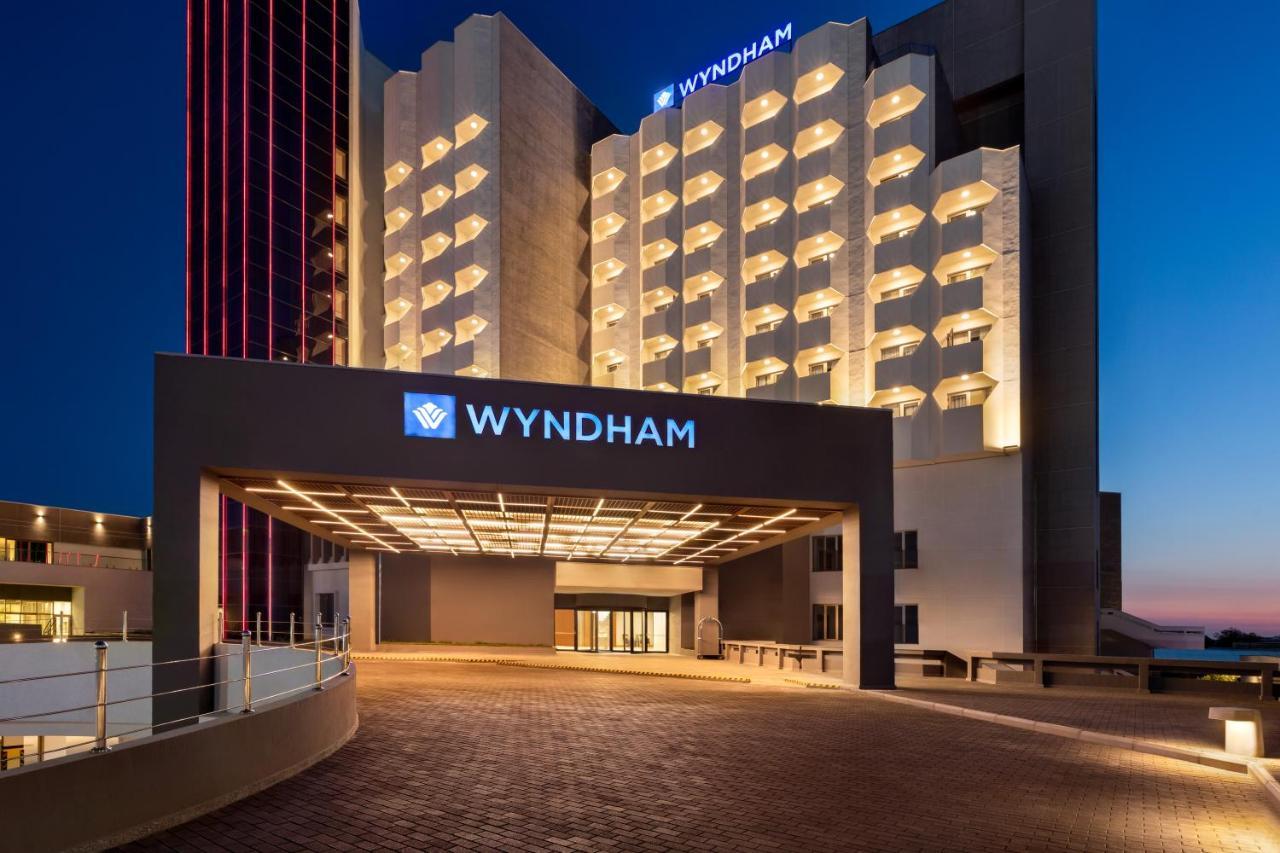 Hotel Wyndham Buchara Zewnętrze zdjęcie